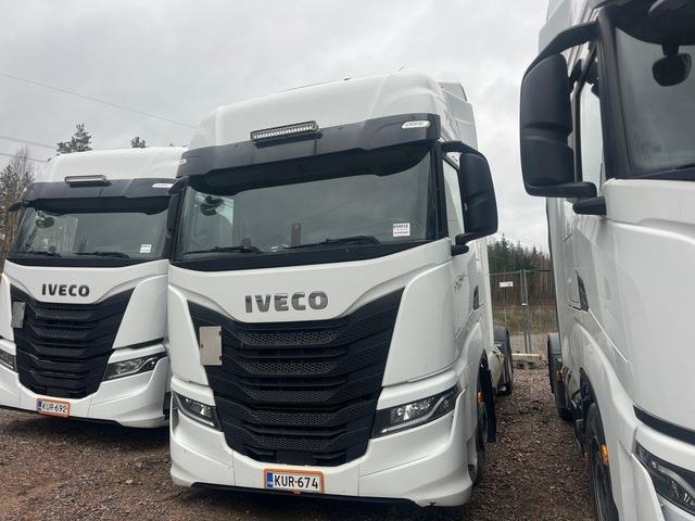 Iveco S-Way 460 - Влекач: снимка 1 Iveco S-Way 460 - Влекач: снимка 1