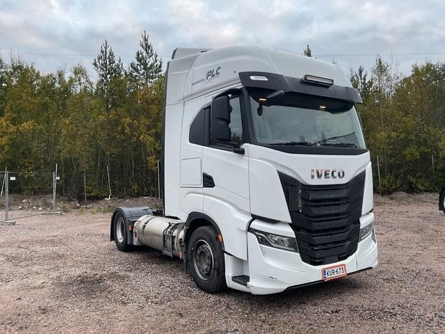 Iveco S-Way 460 LNG - Влекач: снимка 4 Iveco S-Way 460 LNG - Влекач: снимка 4
