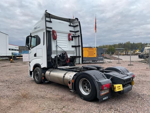 Iveco S-Way 460 LNG - Влекач: снимка 2 Iveco S-Way 460 LNG - Влекач: снимка 2