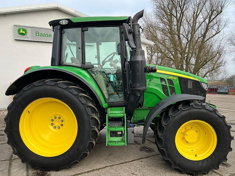 John Deere 6120M STUFENLOS - Трактор: снимка 4 John Deere 6120M STUFENLOS - Трактор: снимка 4