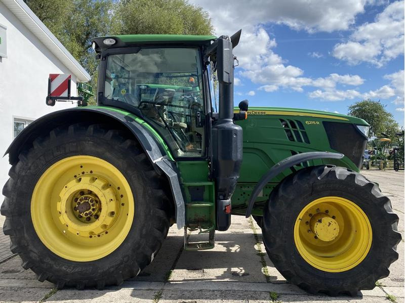 John Deere 6215R AutoPowr - Трактор: снимка 5 John Deere 6215R AutoPowr - Трактор: снимка 5