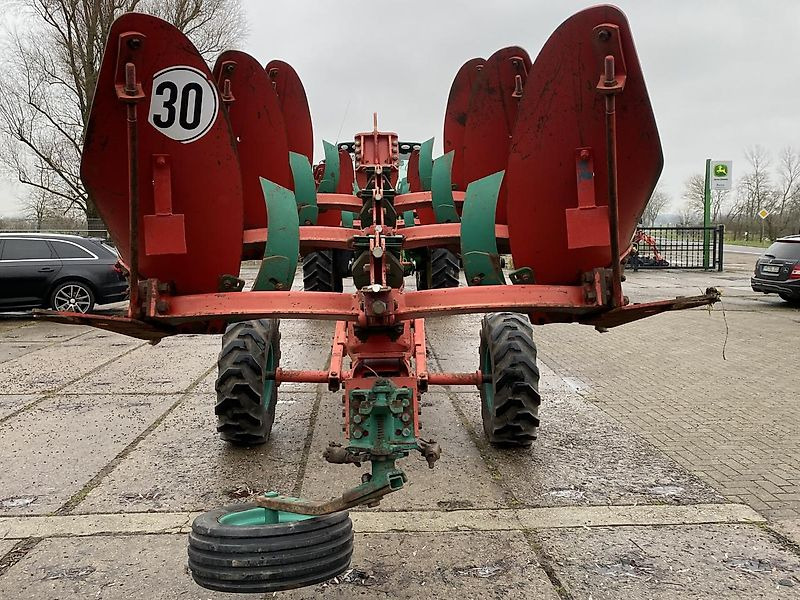 Kverneland PW-100-9 Karrenpflug 7Schar - Плуг: снимка 4 Kverneland PW-100-9 Karrenpflug 7Schar - Плуг: снимка 4