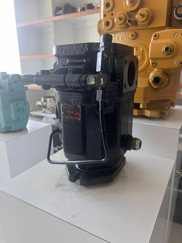 BRUENINGHAUS A10VO100FHD / 31R - Хидравлична помпа за Строителна техника: снимка 1 BRUENINGHAUS A10VO100FHD / 31R - Хидравлична помпа за Строителна техника: снимка 1