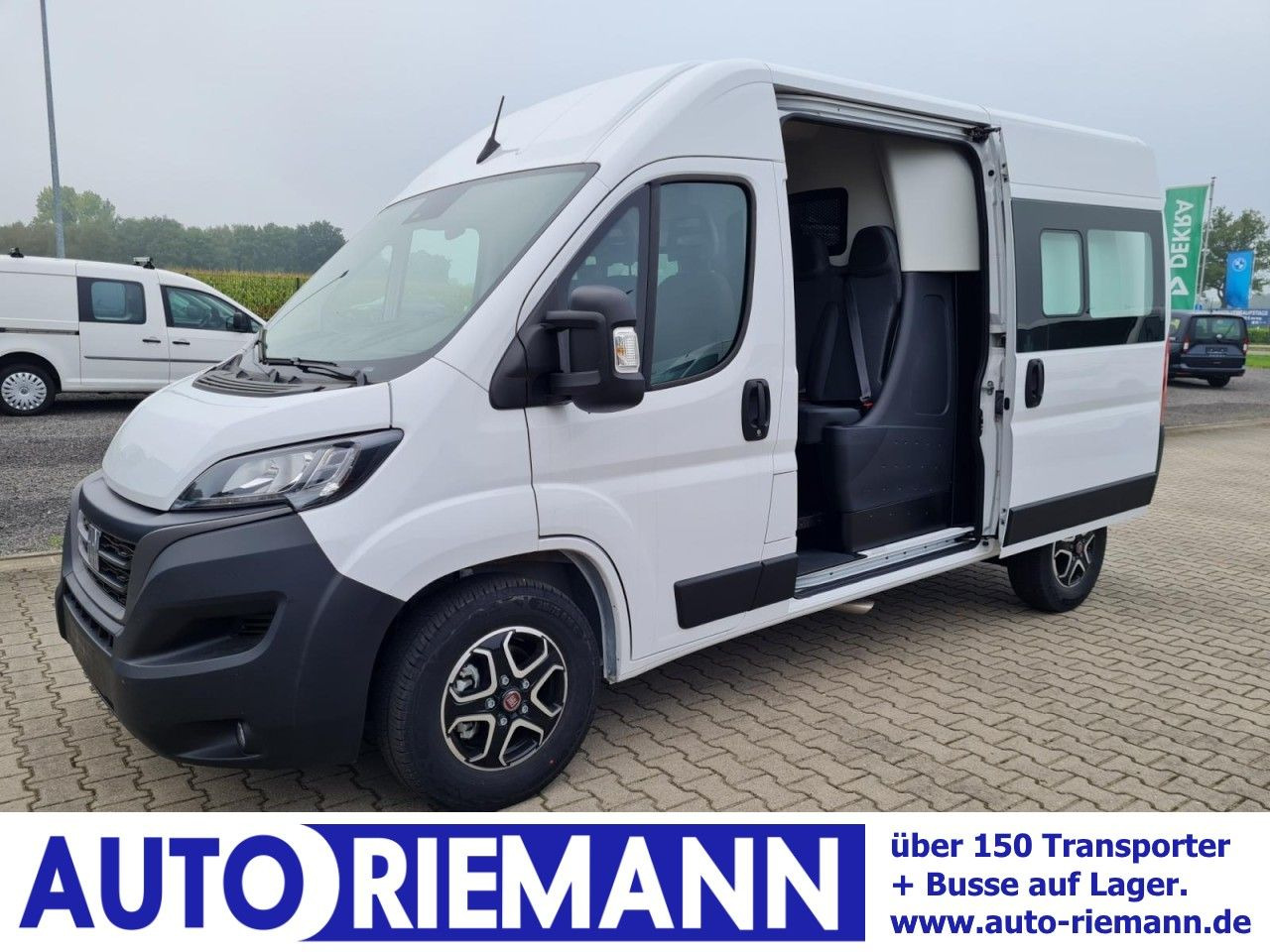 Fiat Ducato 35 Kasten Doka 7-Sitze 2x Schiebetür Maxi - Товарен бус, Бус с двойна кабина: снимка 1 Fiat Ducato 35 Kasten Doka 7-Sitze 2x Schiebetür Maxi - Товарен бус, Бус с двойна кабина: снимка 1