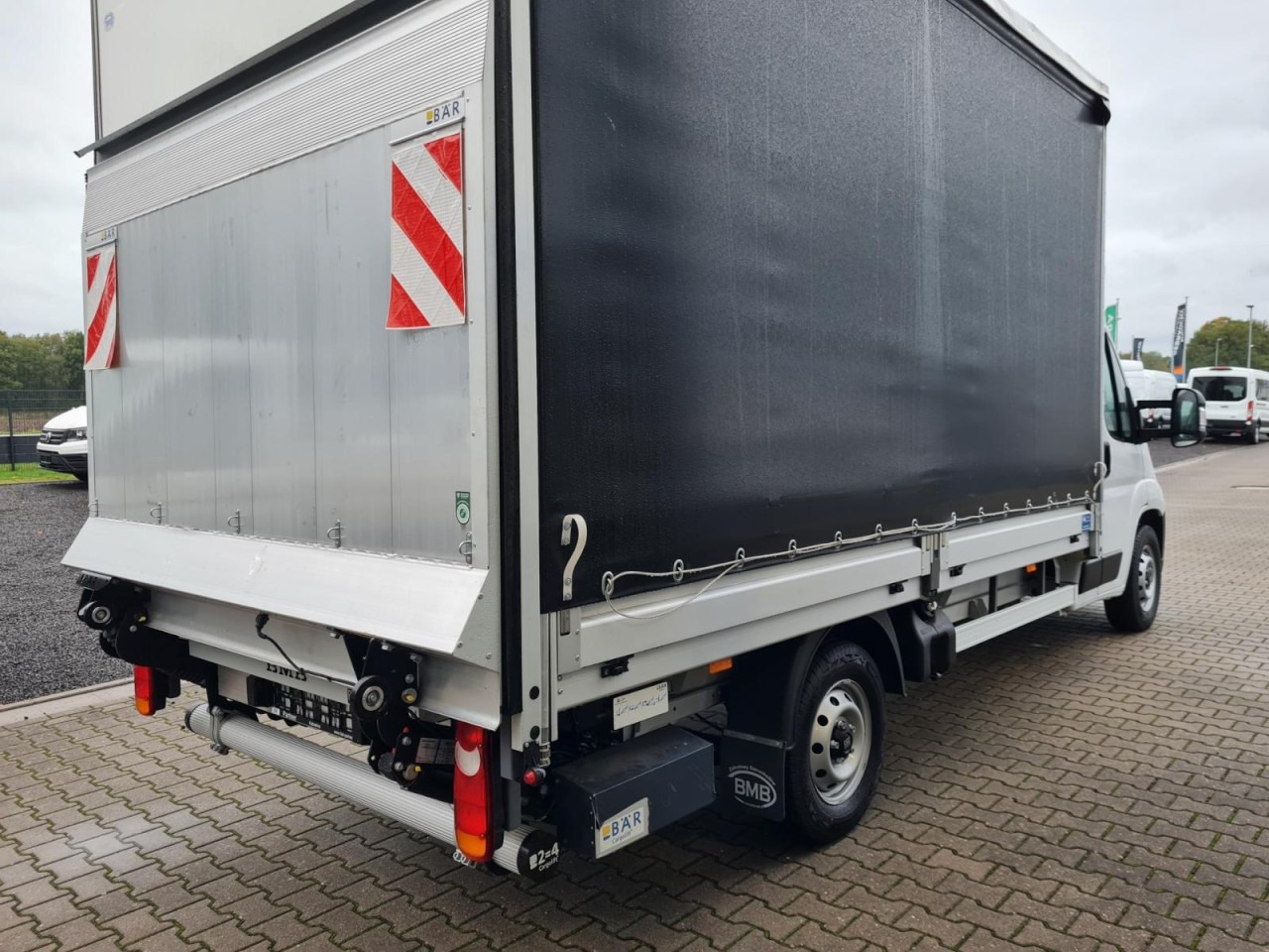 Fiat Ducato 35 Maxi Pritsche 2x Schiebeplane LBW LUFTFEDER - Брезентов бус: снимка 5 Fiat Ducato 35 Maxi Pritsche 2x Schiebeplane LBW LUFTFEDER - Брезентов бус: снимка 5