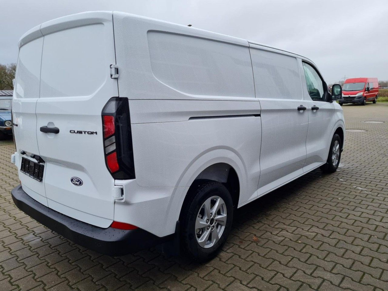 Ford Custom Kasten 320 L2 Trend ALU KLIMA LED TEMPOMA - Малък ван: снимка 4 Ford Custom Kasten 320 L2 Trend ALU KLIMA LED TEMPOMA - Малък ван: снимка 4