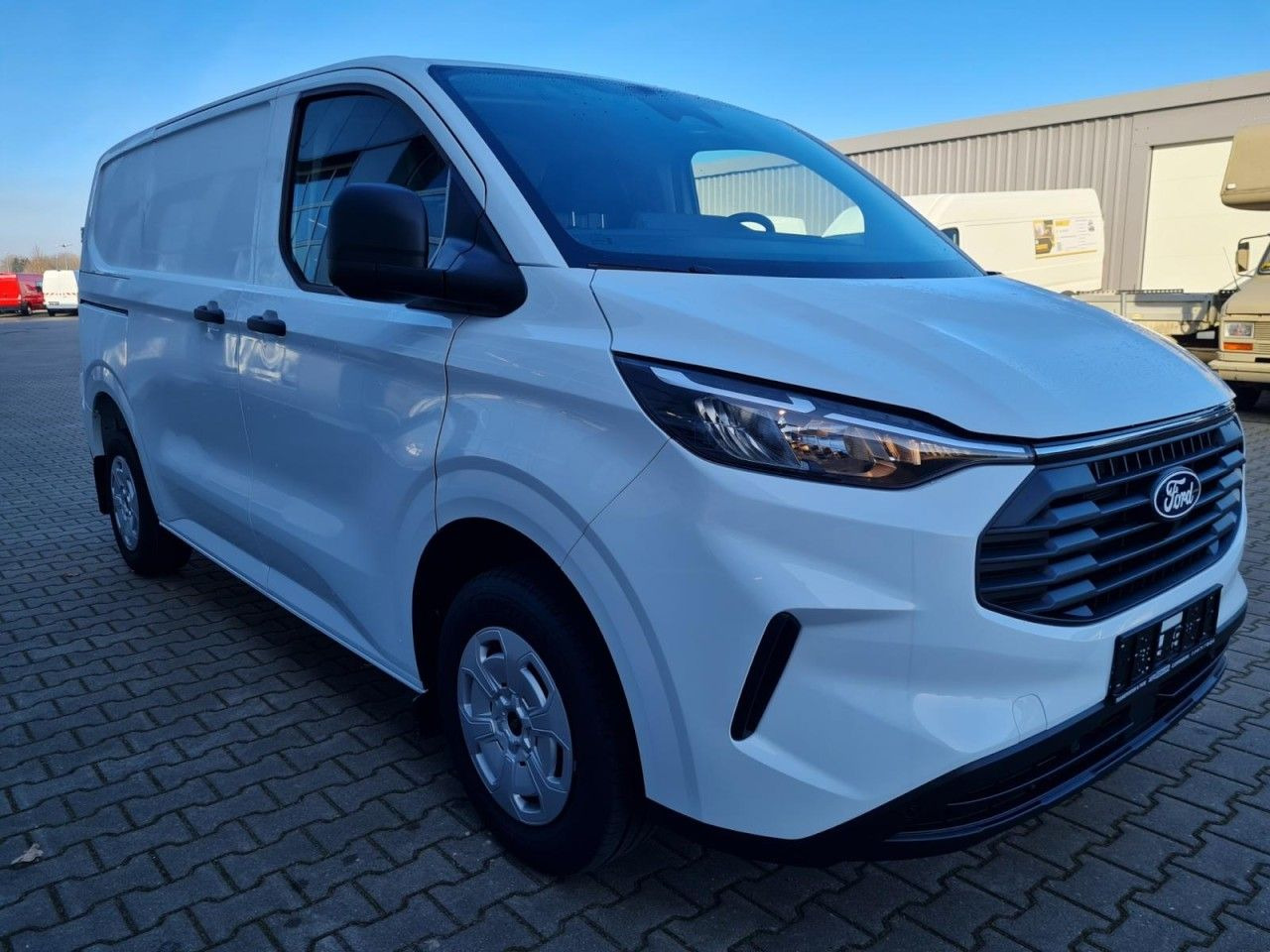 Ford Custom Kasten L1 Trend KLIMA KAMERA PDC TEMPOMAT - Малък ван: снимка 3 Ford Custom Kasten L1 Trend KLIMA KAMERA PDC TEMPOMAT - Малък ван: снимка 3
