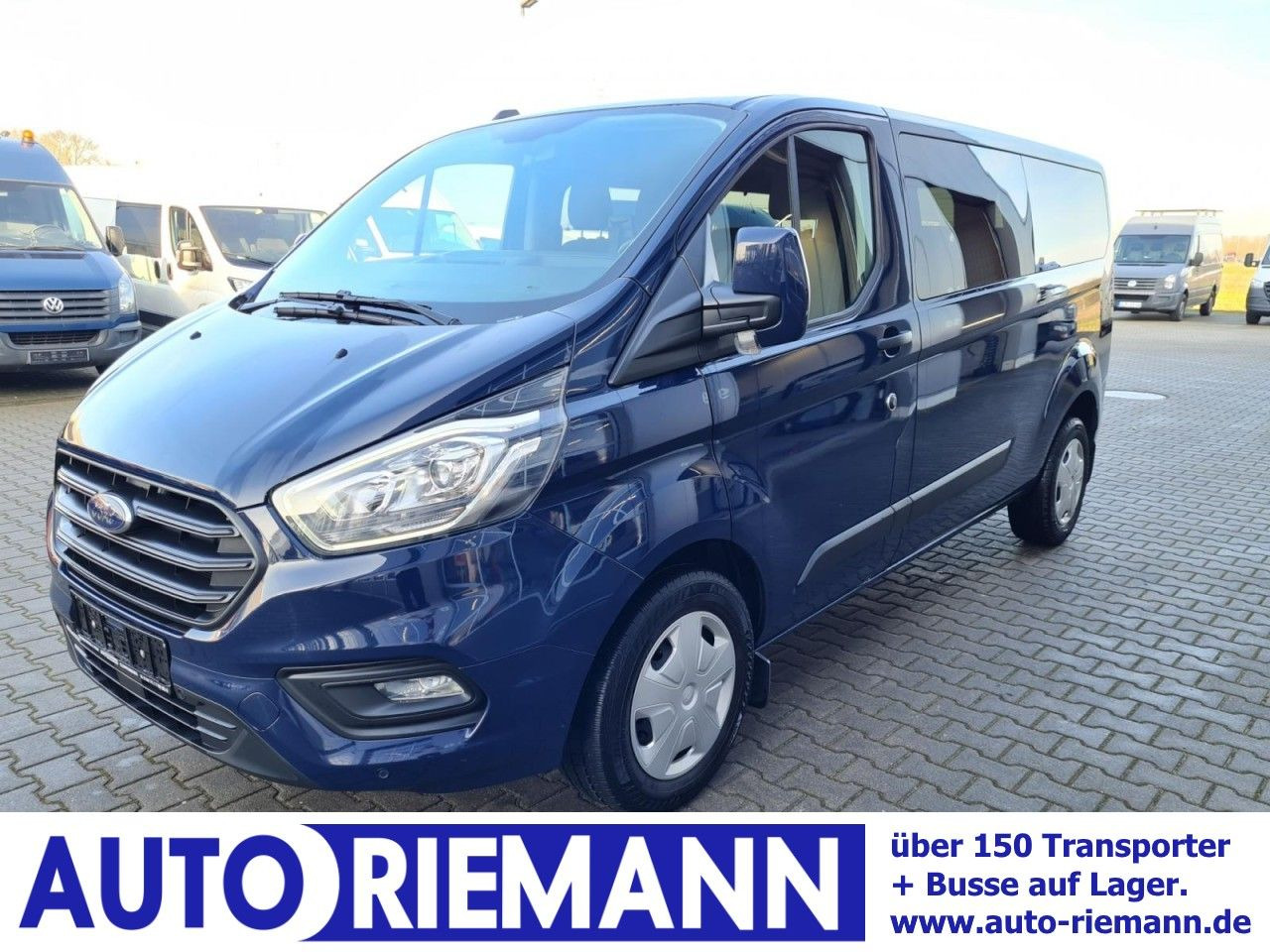 Ford Custom Kombi 320 L2 Trend 9 Sitze KLIMA PDC TEMP - Пътнически бус: снимка 1 Ford Custom Kombi 320 L2 Trend 9 Sitze KLIMA PDC TEMP - Пътнически бус: снимка 1