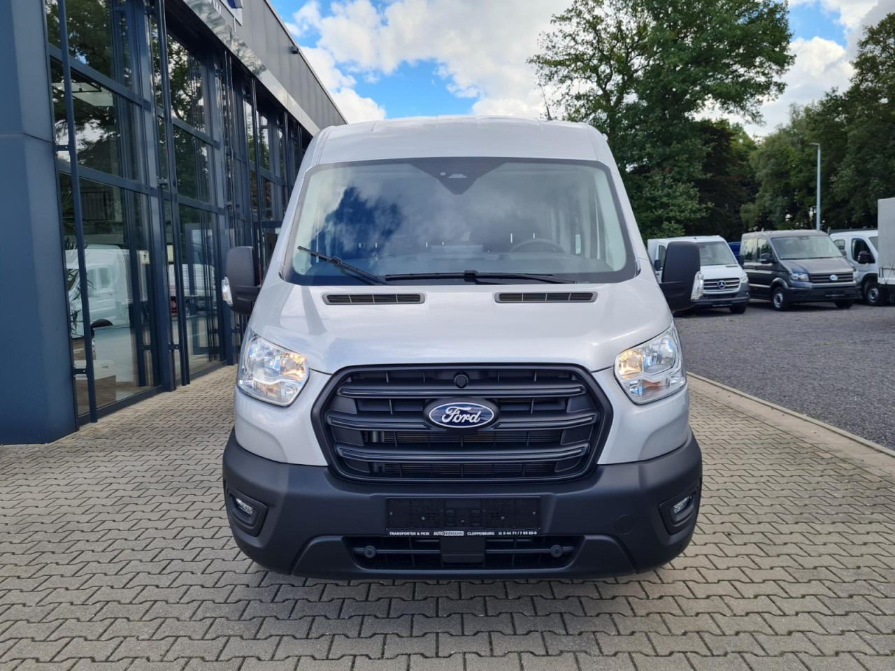 Ford Transit 3,5t Kasten Doka TDCi L3 Trend AHK PDC KAMERA - Товарен бус, Бус с двойна кабина: снимка 2 Ford Transit 3,5t Kasten Doka TDCi L3 Trend AHK PDC KAMERA - Товарен бус, Бус с двойна кабина: снимка 2