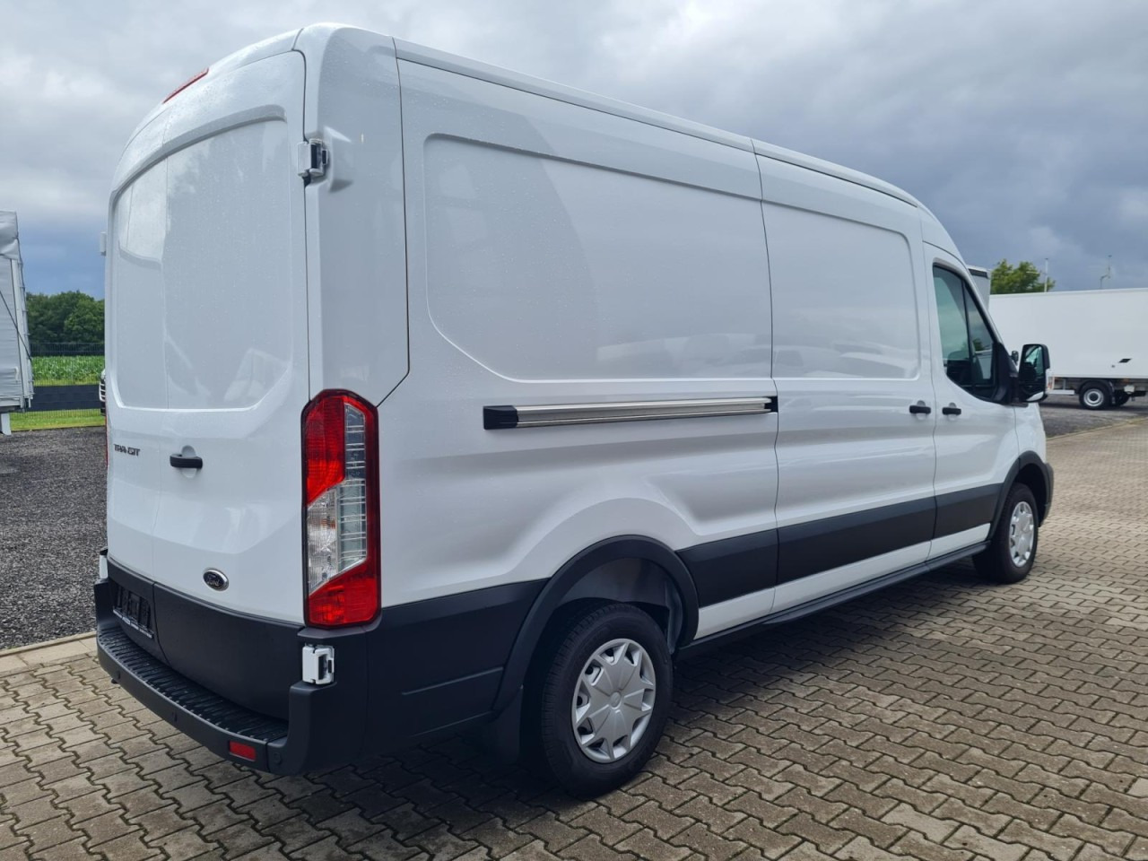Ford Transit 350 Kasten AG L3H2 Trend KLIMA PDC TEMPOMAT - Товарен бус: снимка 4 Ford Transit 350 Kasten AG L3H2 Trend KLIMA PDC TEMPOMAT - Товарен бус: снимка 4