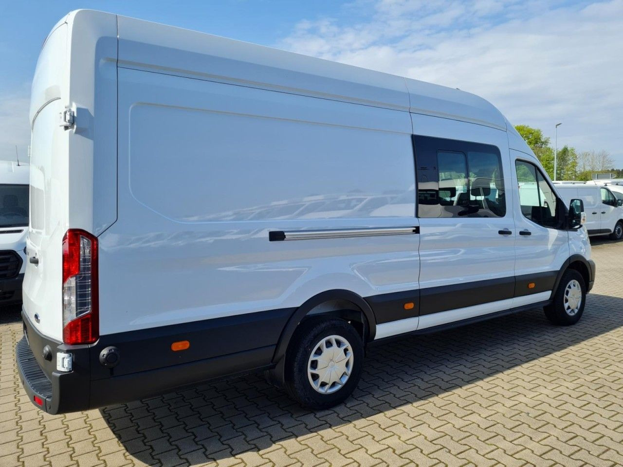 Ford Transit 350 Kasten Doka L4H3 Trend Mixto RWD - Товарен бус, Бус с двойна кабина: снимка 4 Ford Transit 350 Kasten Doka L4H3 Trend Mixto RWD - Товарен бус, Бус с двойна кабина: снимка 4