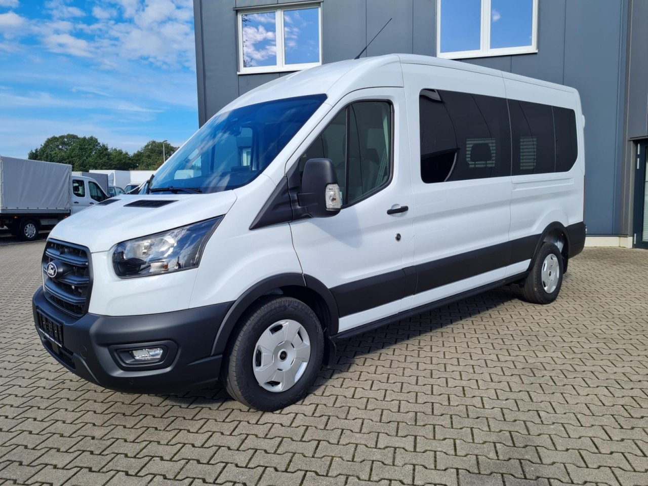 Ford Transit 350 Kombi 9-Sitze L3 AG Trend AHK KAMERA - Микробус, Пътнически бус: снимка 3 Ford Transit 350 Kombi 9-Sitze L3 AG Trend AHK KAMERA - Микробус, Пътнически бус: снимка 3