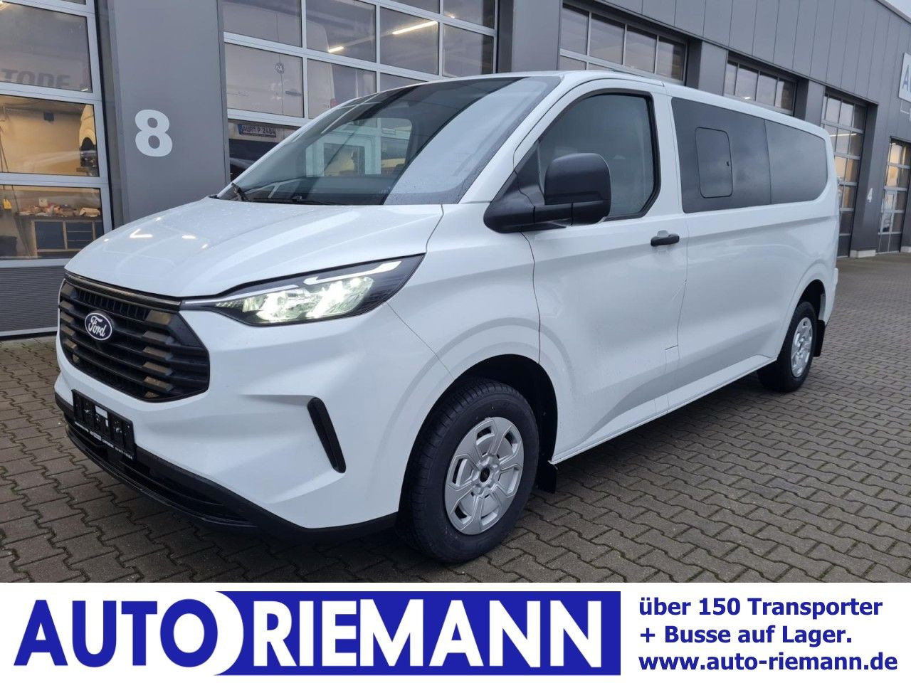 Ford Transit Custom Kombi 320 L2 Trend 9 Sitze KAMERA - Лек автомобил: снимка 1 Ford Transit Custom Kombi 320 L2 Trend 9 Sitze KAMERA - Лек автомобил: снимка 1