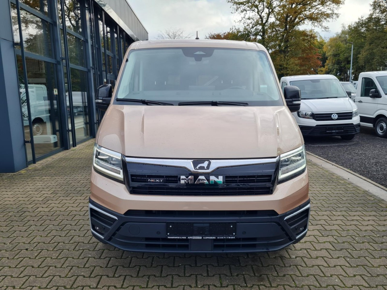 Man TGE 3.180 TDi Kombi 9 Sitze ALU KAMERA LED LEDER Sonderumbau - Микробус, Пътнически бус: снимка 2 Man TGE 3.180 TDi Kombi 9 Sitze ALU KAMERA LED LEDER Sonderumbau - Микробус, Пътнически бус: снимка 2