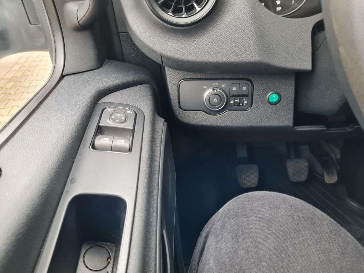 Лекотоварен автомобил фургон Mercedes-Benz Sprinter 315 CDI Koffer RWD KLIMA TEMPOMAT: снимка 15