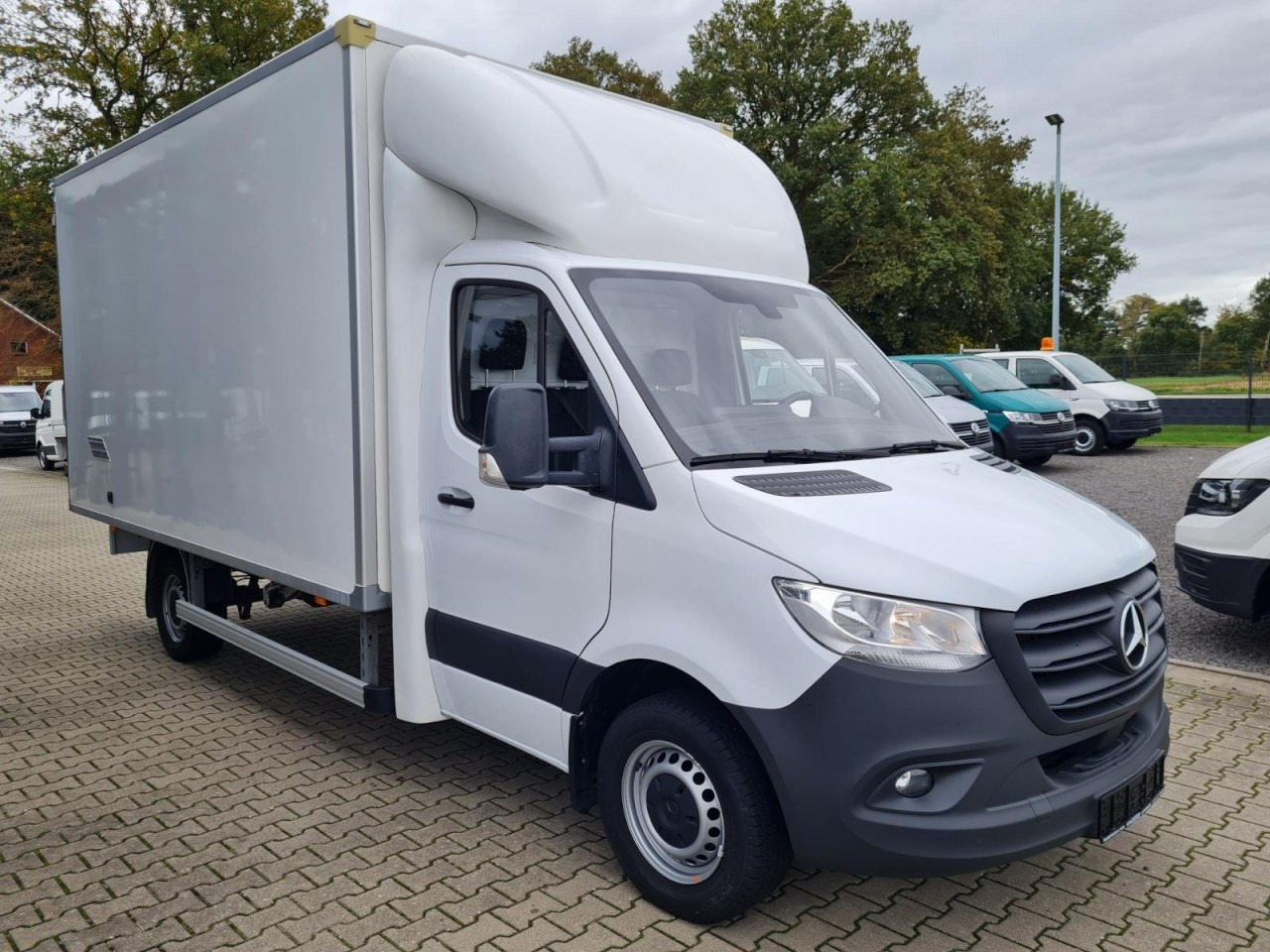 Mercedes-Benz Sprinter 315 CDI Koffer RWD KLIMA TEMPOMAT - Лекотоварен автомобил фургон: снимка 3 Mercedes-Benz Sprinter 315 CDI Koffer RWD KLIMA TEMPOMAT - Лекотоварен автомобил фургон: снимка 3