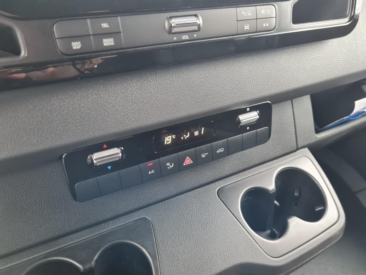 Брезентов бус Mercedes-Benz Sprinter 317 AG Schiebe Plane Schlafkab 10 Pal AHK: снимка 12