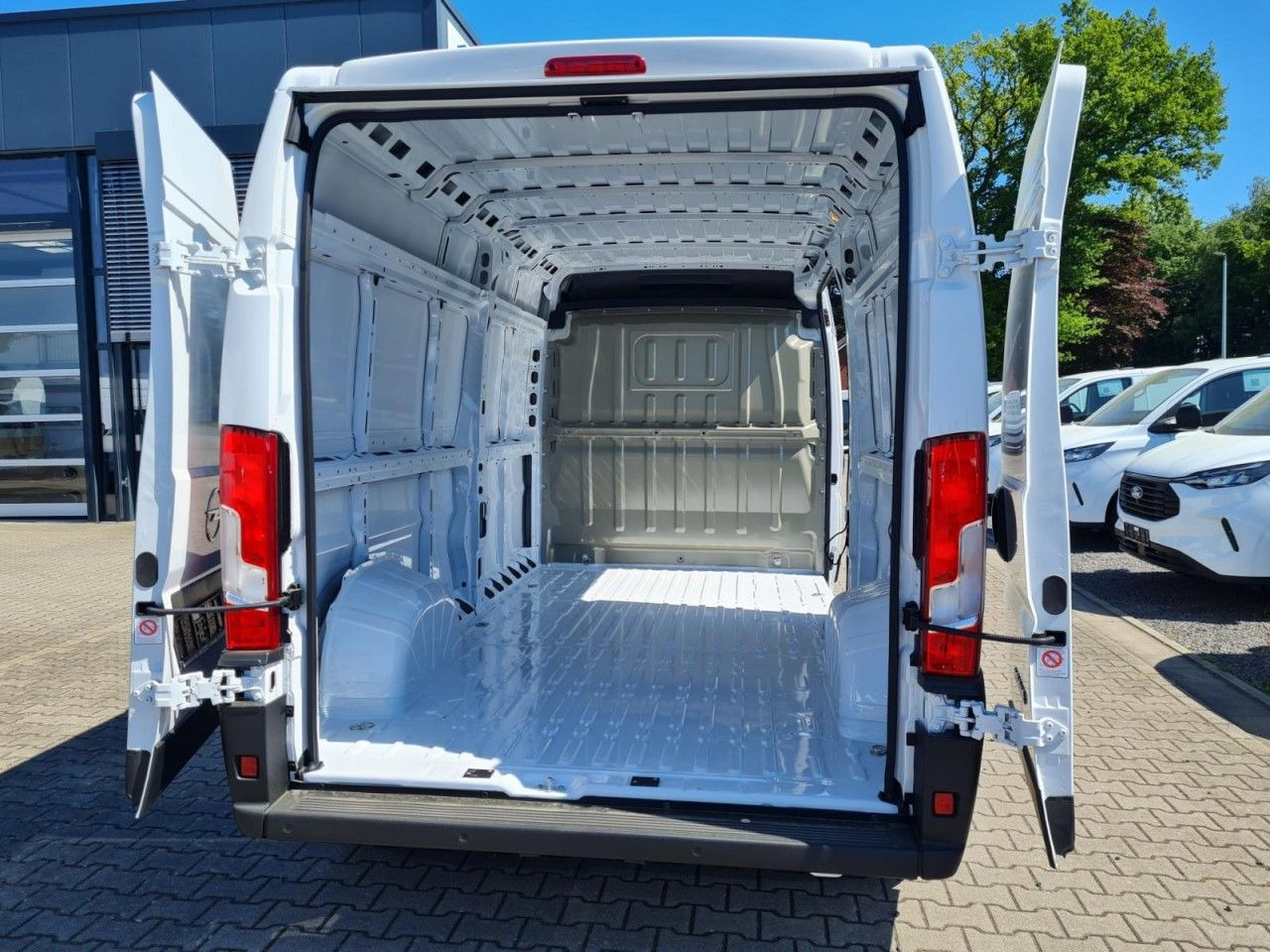Товарен бус Opel Movano 35 Cargo Kasten L3H2 KLIMA KOMFORT PDC TE: снимка 16