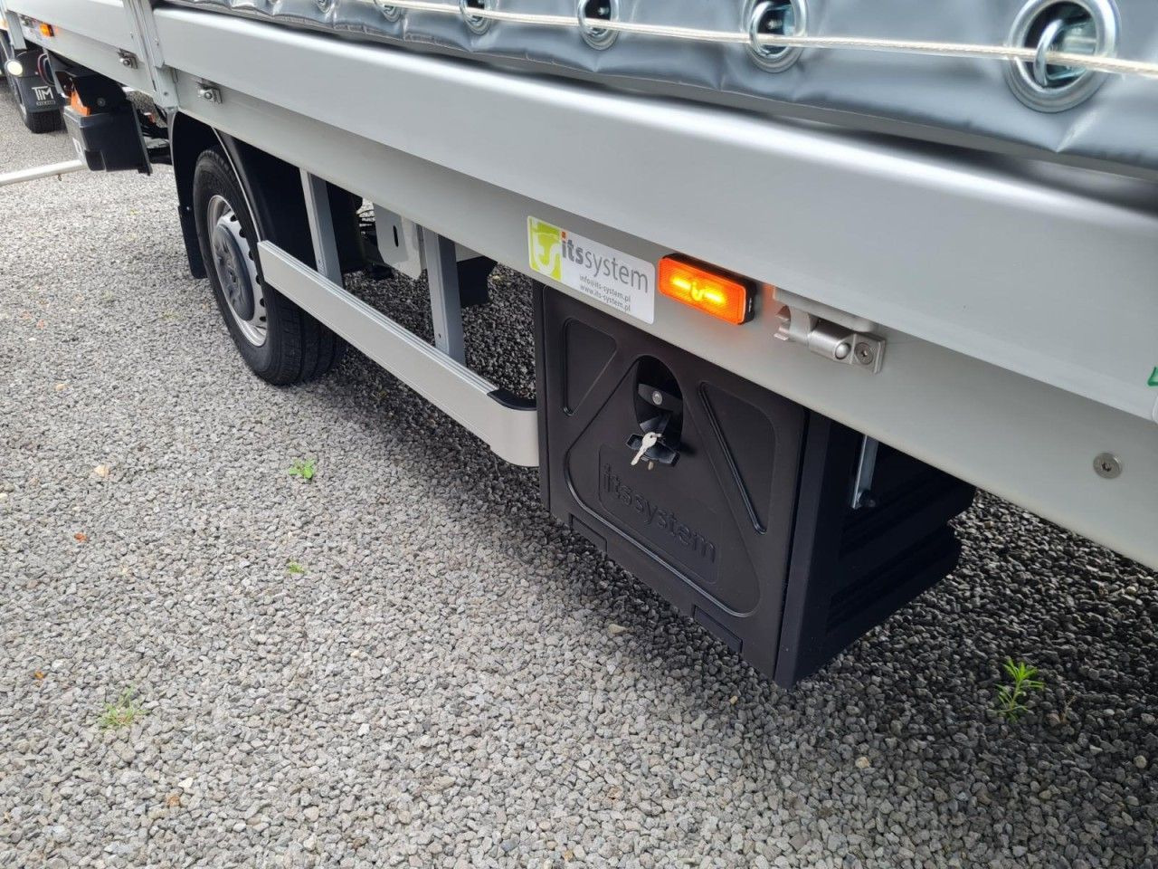 Renault Master 3,5t Pritsche Schiebe Plane dCi LBW Luftf - Брезентов бус: снимка 5 Renault Master 3,5t Pritsche Schiebe Plane dCi LBW Luftf - Брезентов бус: снимка 5