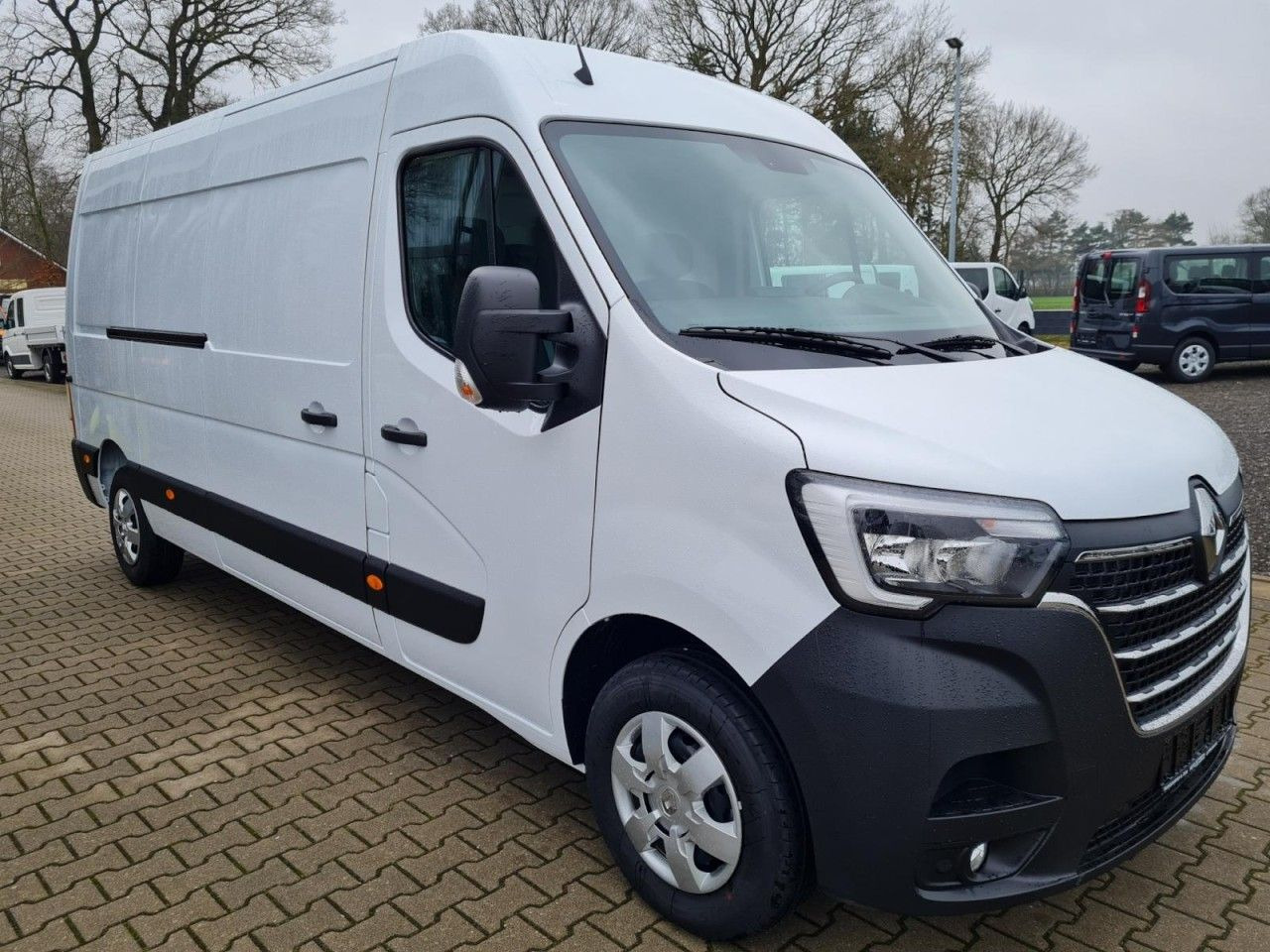 Renault Master 35 Kasten L3H2 PDC KLIMA KOMFORT Navi App - Товарен бус: снимка 3 Renault Master 35 Kasten L3H2 PDC KLIMA KOMFORT Navi App - Товарен бус: снимка 3