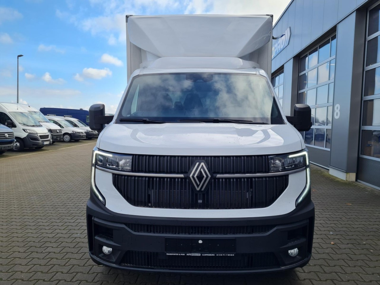 Renault Master 35 Möbel Koffer KLIMA Automatik 10 Pal. - Лекотоварен автомобил фургон: снимка 3 Renault Master 35 Möbel Koffer KLIMA Automatik 10 Pal. - Лекотоварен автомобил фургон: снимка 3