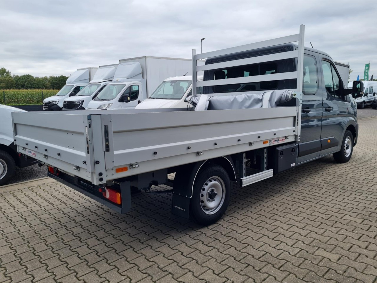 Renault Master 35 New Doka lang L3 AG Klima Komfort Tempomat - Бордови бус, Бус с двойна кабина: снимка 4 Renault Master 35 New Doka lang L3 AG Klima Komfort Tempomat - Бордови бус, Бус с двойна кабина: снимка 4