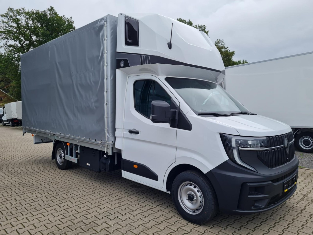 Renault Master 35 Pritsche Schiebe Plane Schlafkab 10 PAL LUFTFEDER - Брезентов бус: снимка 3 Renault Master 35 Pritsche Schiebe Plane Schlafkab 10 PAL LUFTFEDER - Брезентов бус: снимка 3