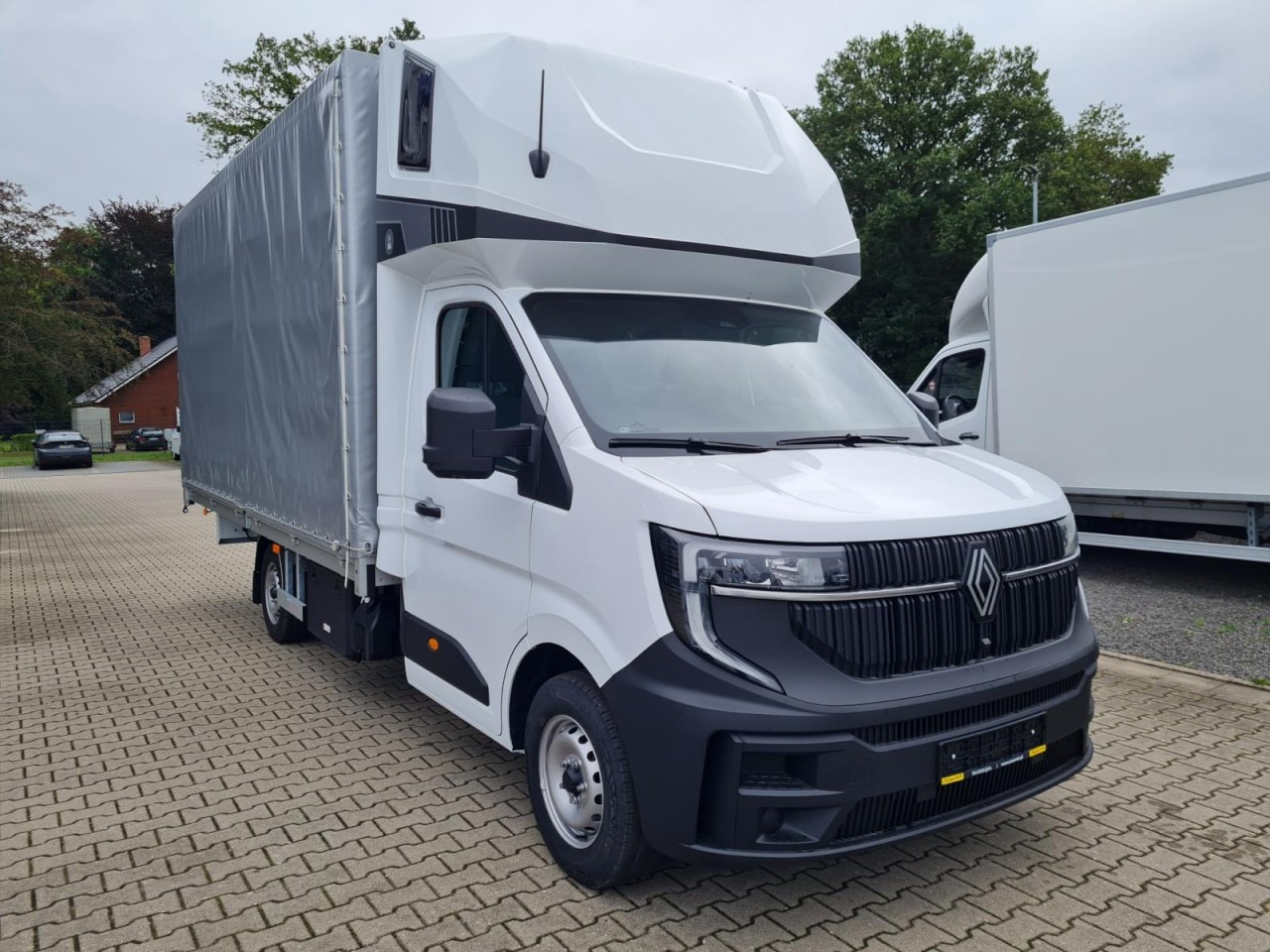 Renault Master 35 Pritsche Schiebe Plane Schlafkab 10 PAL LUFTFEDER - Брезентов бус: снимка 2 Renault Master 35 Pritsche Schiebe Plane Schlafkab 10 PAL LUFTFEDER - Брезентов бус: снимка 2