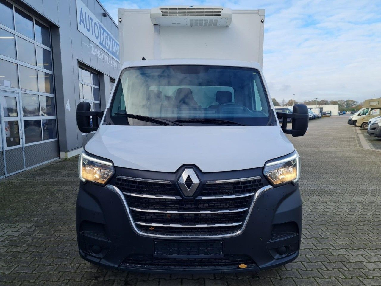 Renault Master Kühlkoffer STAND+FAHRKÜHL THERMOKING DRUC - Хладилен бус: снимка 2 Renault Master Kühlkoffer STAND+FAHRKÜHL THERMOKING DRUC - Хладилен бус: снимка 2