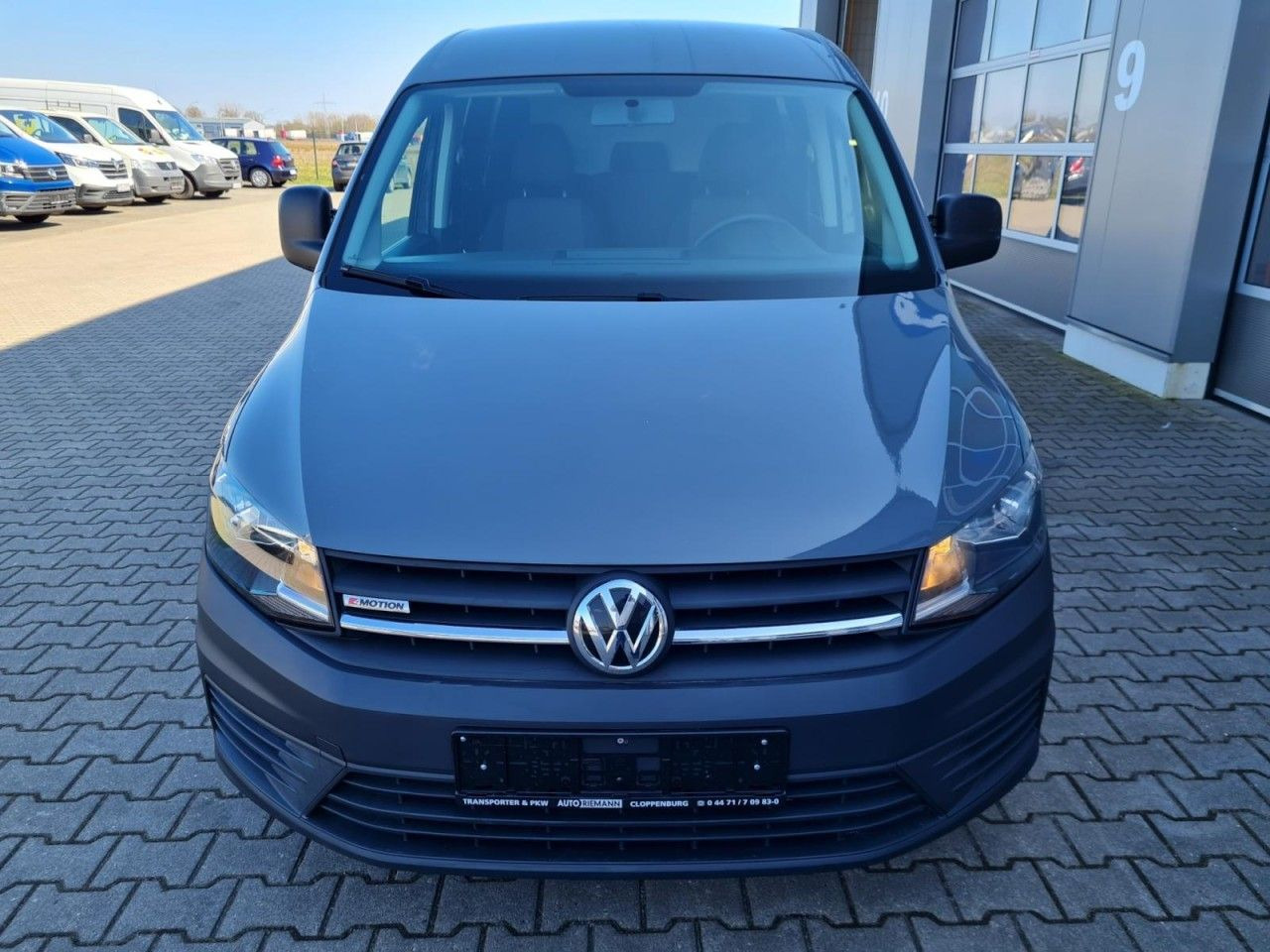 Volkswagen Caddy 4Motion TDi Kombi 5-Sitze TEMPO STHZ REGAL - Лек автомобил: снимка 2 Volkswagen Caddy 4Motion TDi Kombi 5-Sitze TEMPO STHZ REGAL - Лек автомобил: снимка 2