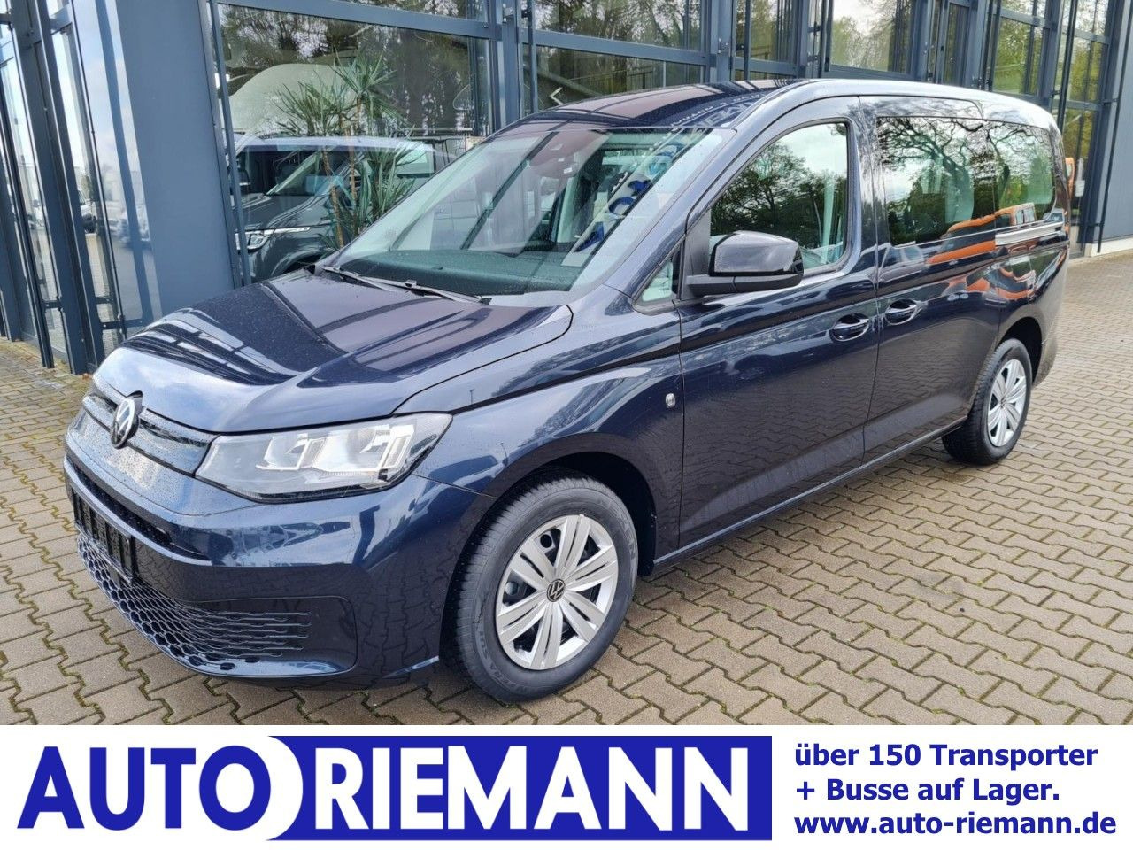 Лек автомобил Volkswagen Caddy Maxi Kombi 7-Sitze 1.5 TSI DSG NAVI/APP TE: снимка 1