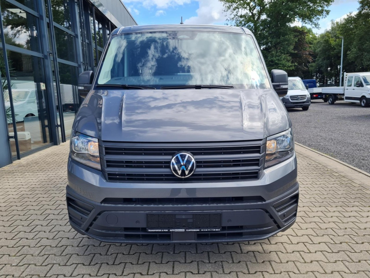Volkswagen Crafter 35 DOKA 7-Sitze Maxi L4 KLIMA TEMPOMAT - Бордови бус, Бус с двойна кабина: снимка 2 Volkswagen Crafter 35 DOKA 7-Sitze Maxi L4 KLIMA TEMPOMAT - Бордови бус, Бус с двойна кабина: снимка 2