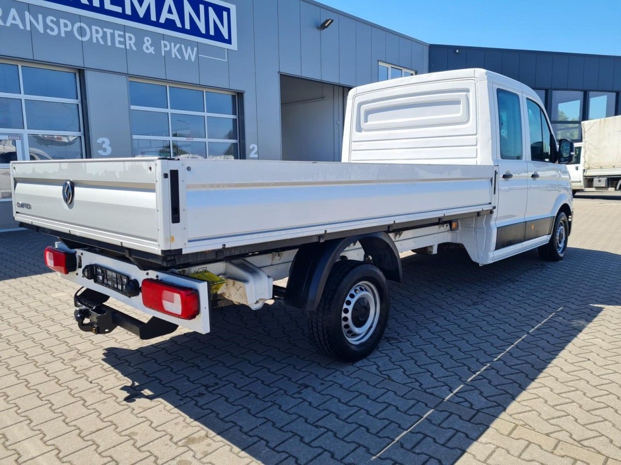 Volkswagen Crafter 35 Doka TDI Lang AHK KLIMA - Бордови бус, Бус с двойна кабина: снимка 4 Volkswagen Crafter 35 Doka TDI Lang AHK KLIMA - Бордови бус, Бус с двойна кабина: снимка 4