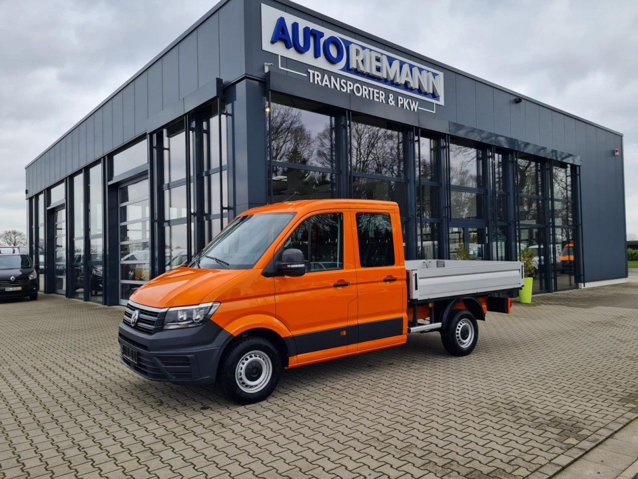 Volkswagen Crafter 35 Doka TDI MR KLIMA - Бордови бус, Бус с двойна кабина: снимка 2 Volkswagen Crafter 35 Doka TDI MR KLIMA - Бордови бус, Бус с двойна кабина: снимка 2