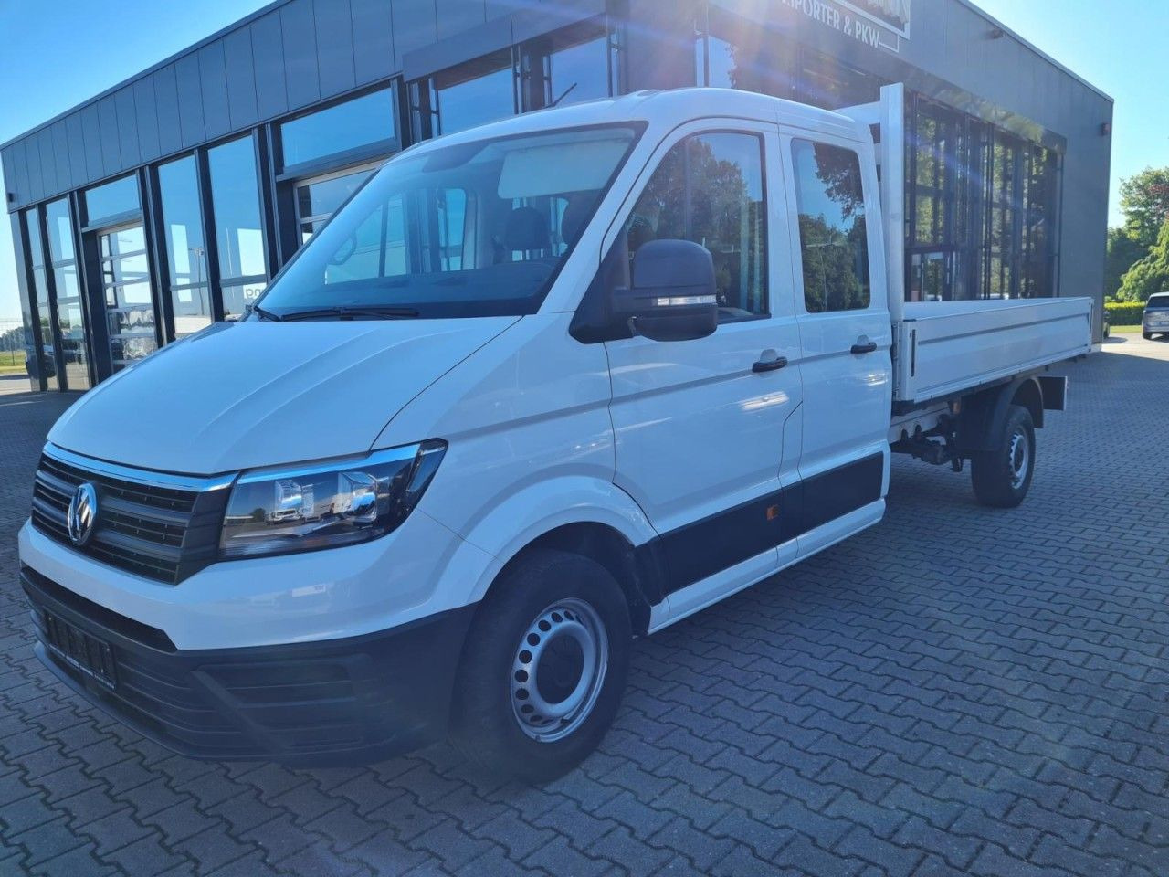 Volkswagen Crafter 35 Doka TDI lang AHK Klima - Бордови бус, Бус с двойна кабина: снимка 3 Volkswagen Crafter 35 Doka TDI lang AHK Klima - Бордови бус, Бус с двойна кабина: снимка 3