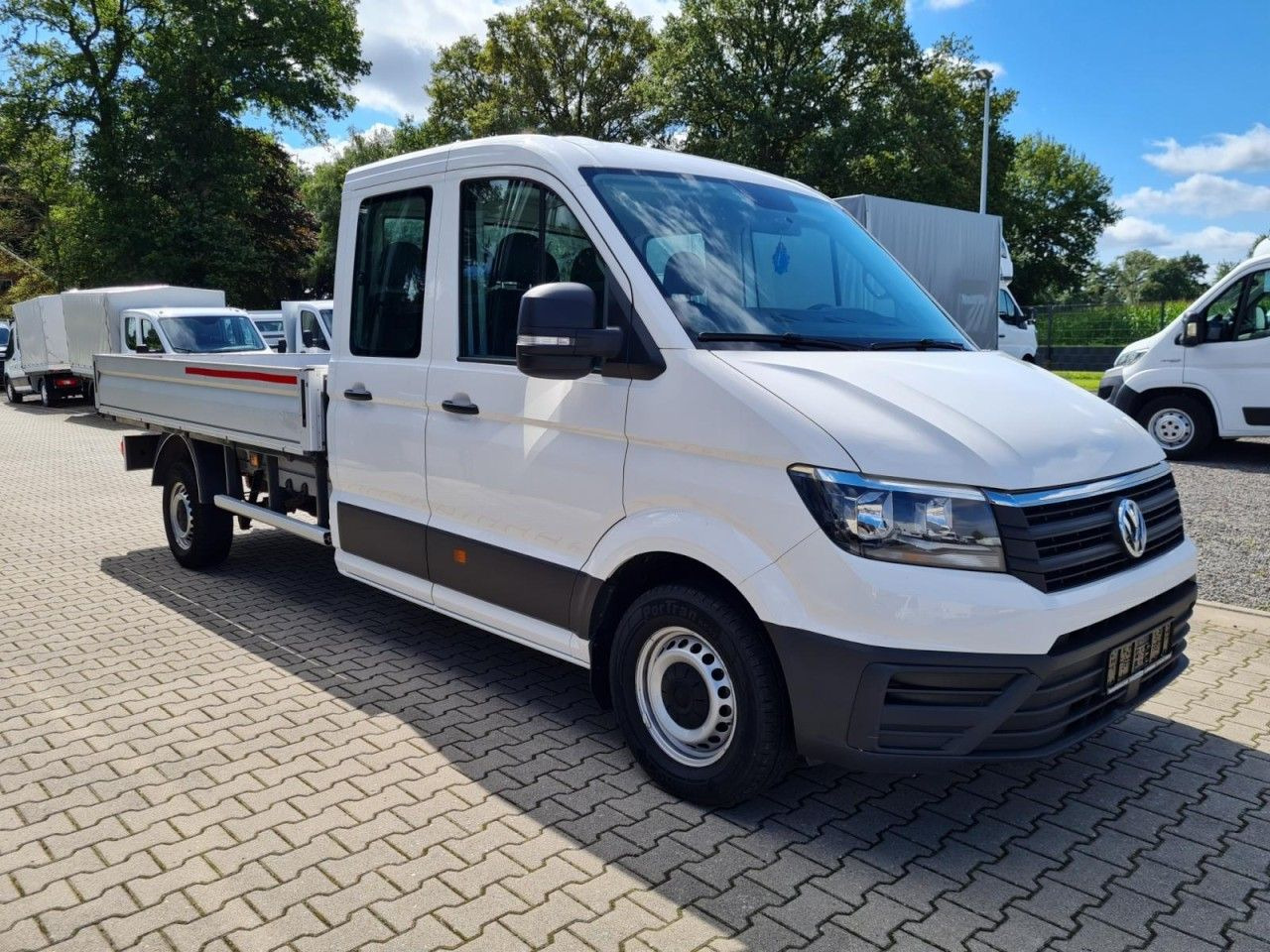 Volkswagen Crafter 35 Doka lang RWD AHK - 3.5to KLIMA TEMPO - Бордови бус, Бус с двойна кабина: снимка 4 Volkswagen Crafter 35 Doka lang RWD AHK - 3.5to KLIMA TEMPO - Бордови бус, Бус с двойна кабина: снимка 4