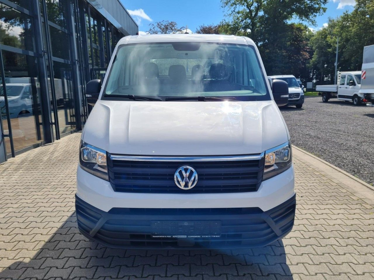 Volkswagen Crafter 35 Doka lang RWD AHK - 3.5to KLIMA TEMPO - Бордови бус, Бус с двойна кабина: снимка 2 Volkswagen Crafter 35 Doka lang RWD AHK - 3.5to KLIMA TEMPO - Бордови бус, Бус с двойна кабина: снимка 2