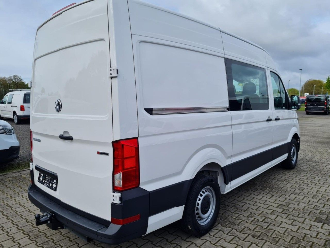 Volkswagen Crafter 35 Kasten PLUS MIXTO DOKA 4motion L3H3 - Товарен бус, Бус с двойна кабина: снимка 4 Volkswagen Crafter 35 Kasten PLUS MIXTO DOKA 4motion L3H3 - Товарен бус, Бус с двойна кабина: снимка 4
