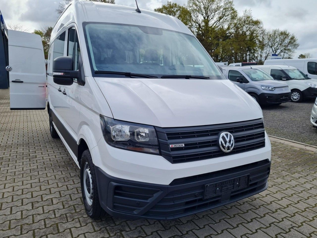 Volkswagen Crafter 35 Kasten PLUS MIXTO DOKA 4motion L3H3 - Товарен бус, Бус с двойна кабина: снимка 2 Volkswagen Crafter 35 Kasten PLUS MIXTO DOKA 4motion L3H3 - Товарен бус, Бус с двойна кабина: снимка 2