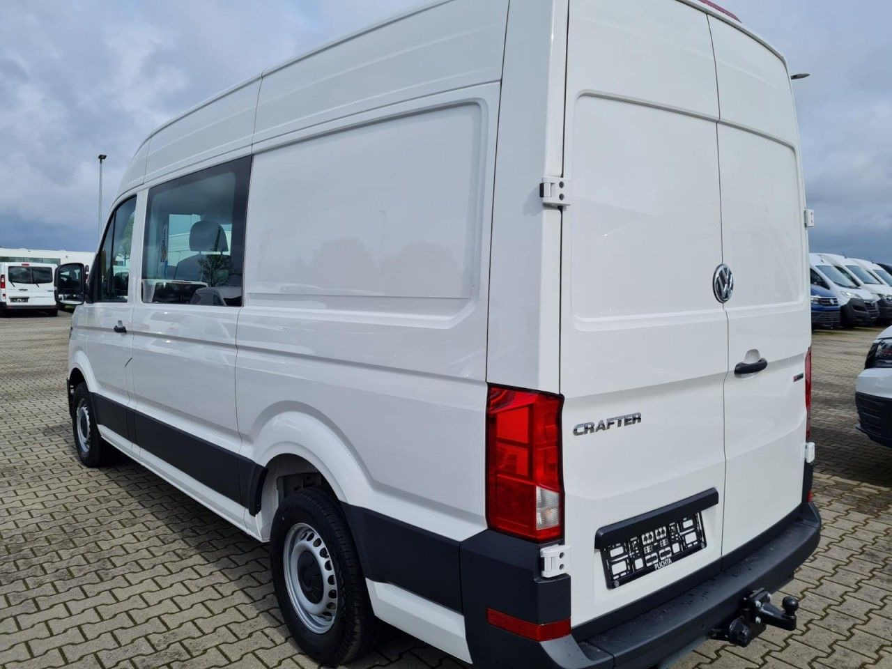 Volkswagen Crafter 35 Kasten PLUS MIXTO DOKA 4motion L3H3 - Товарен бус, Бус с двойна кабина: снимка 5 Volkswagen Crafter 35 Kasten PLUS MIXTO DOKA 4motion L3H3 - Товарен бус, Бус с двойна кабина: снимка 5