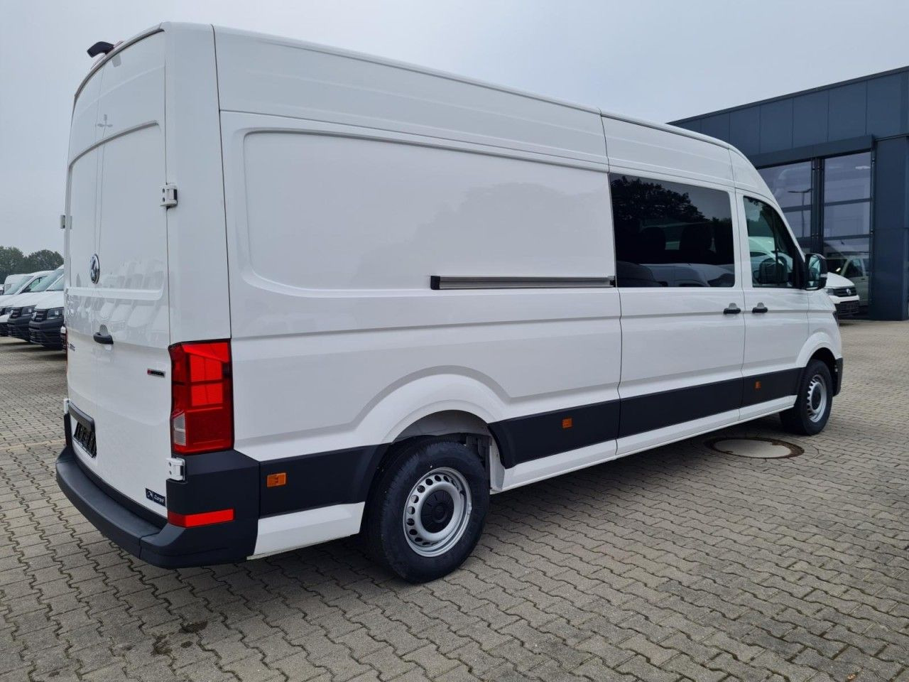Volkswagen Crafter 35 Kasten Plus 4MOTION Doka Mixto L4H3 - Товарен бус, Бус с двойна кабина: снимка 5 Volkswagen Crafter 35 Kasten Plus 4MOTION Doka Mixto L4H3 - Товарен бус, Бус с двойна кабина: снимка 5