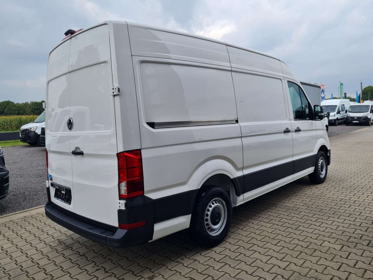 Volkswagen Crafter 35 Kasten TDI L3H3 LED TEMPOMAT AUTOMATIK - Товарен бус: снимка 4 Volkswagen Crafter 35 Kasten TDI L3H3 LED TEMPOMAT AUTOMATIK - Товарен бус: снимка 4