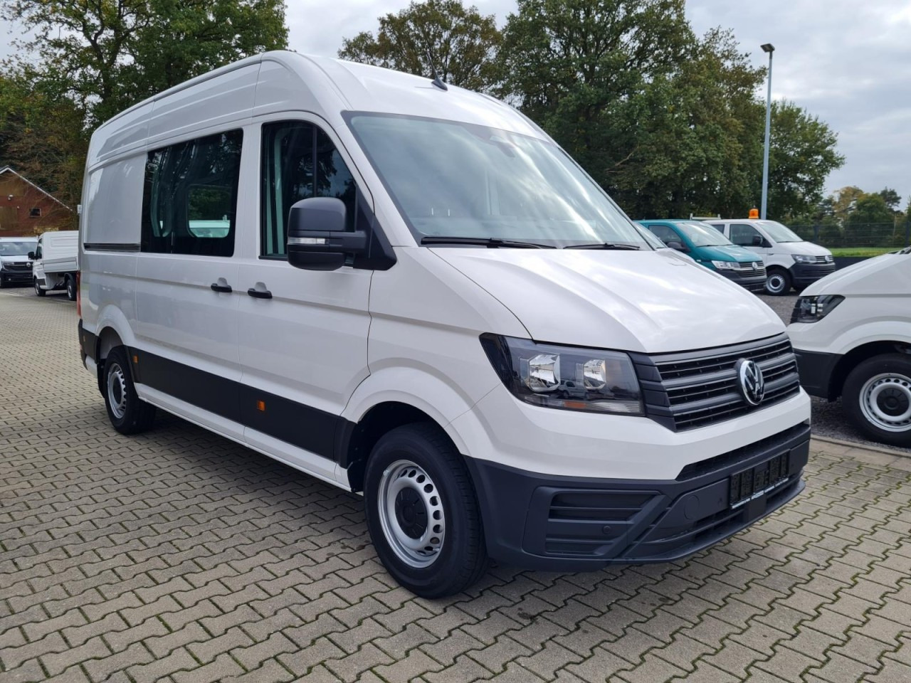 Volkswagen Crafter 35 Kasten TDI MR L3H3 STANDHEIZ AHK - Товарен бус: снимка 3 Volkswagen Crafter 35 Kasten TDI MR L3H3 STANDHEIZ AHK - Товарен бус: снимка 3