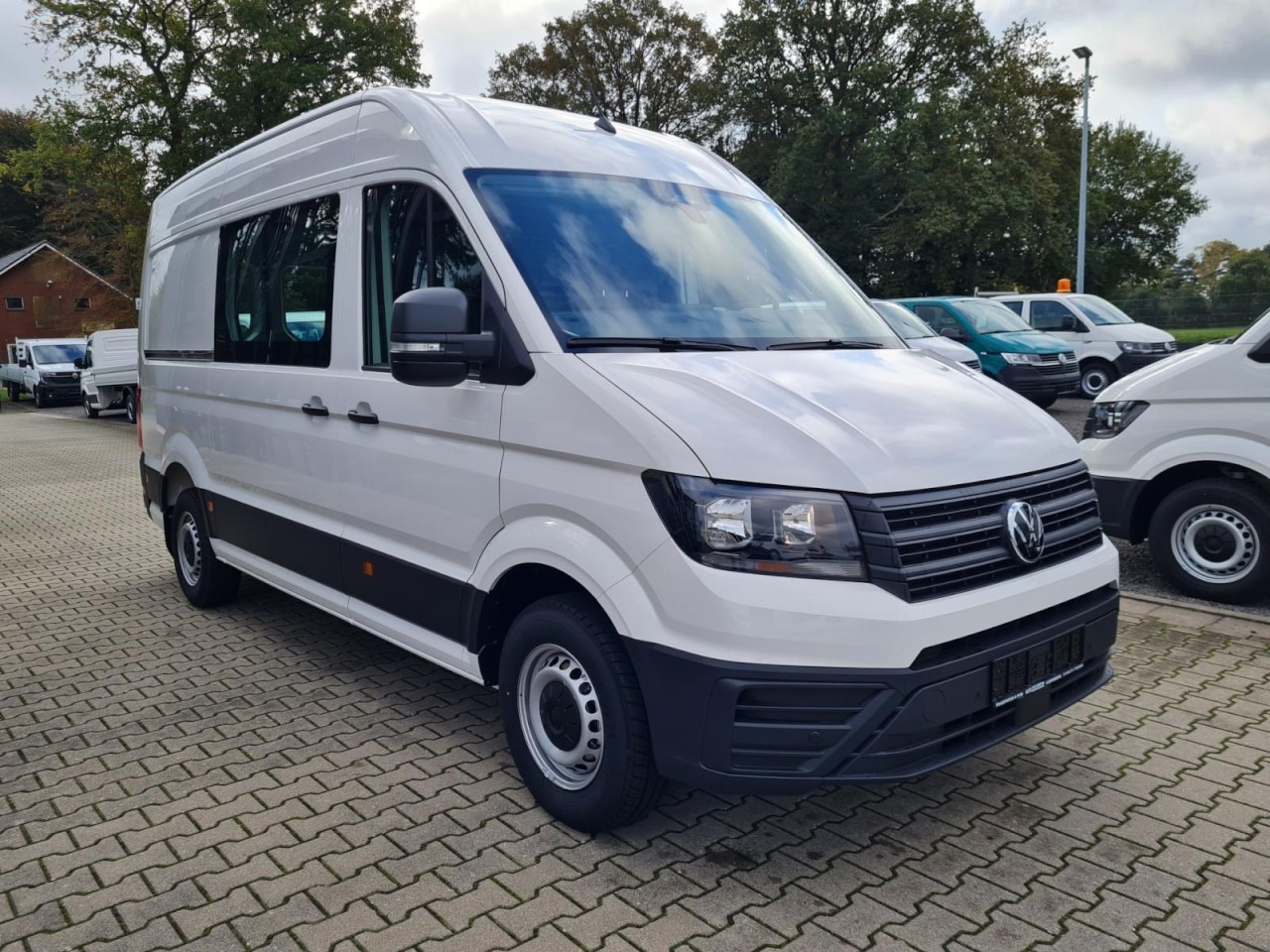 Volkswagen Crafter 35 Kasten TDI MR L3H3 Standheiz AHK KAMERA - Товарен бус: снимка 3 Volkswagen Crafter 35 Kasten TDI MR L3H3 Standheiz AHK KAMERA - Товарен бус: снимка 3