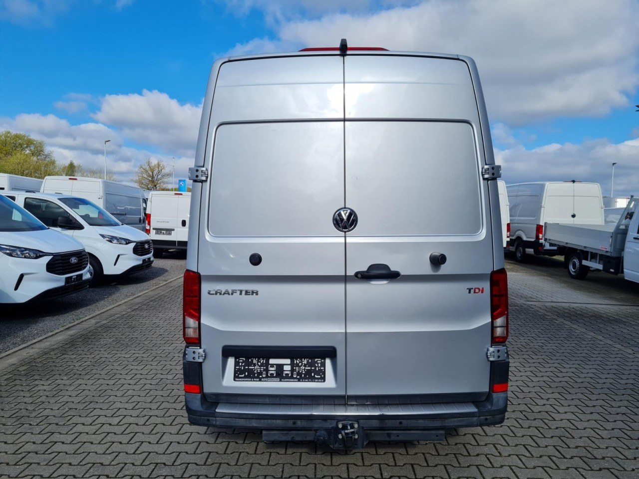 Volkswagen Crafter 35 Kasten TDI MR hoch NAVI KLIMA TEMPOMAT - Товарен бус: снимка 5 Volkswagen Crafter 35 Kasten TDI MR hoch NAVI KLIMA TEMPOMAT - Товарен бус: снимка 5