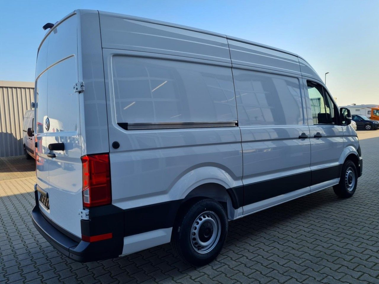 Volkswagen Crafter Kasten MR L3H3 KLIMA TEMPOMAT Mod. 25 - Малък ван: снимка 4 Volkswagen Crafter Kasten MR L3H3 KLIMA TEMPOMAT Mod. 25 - Малък ван: снимка 4