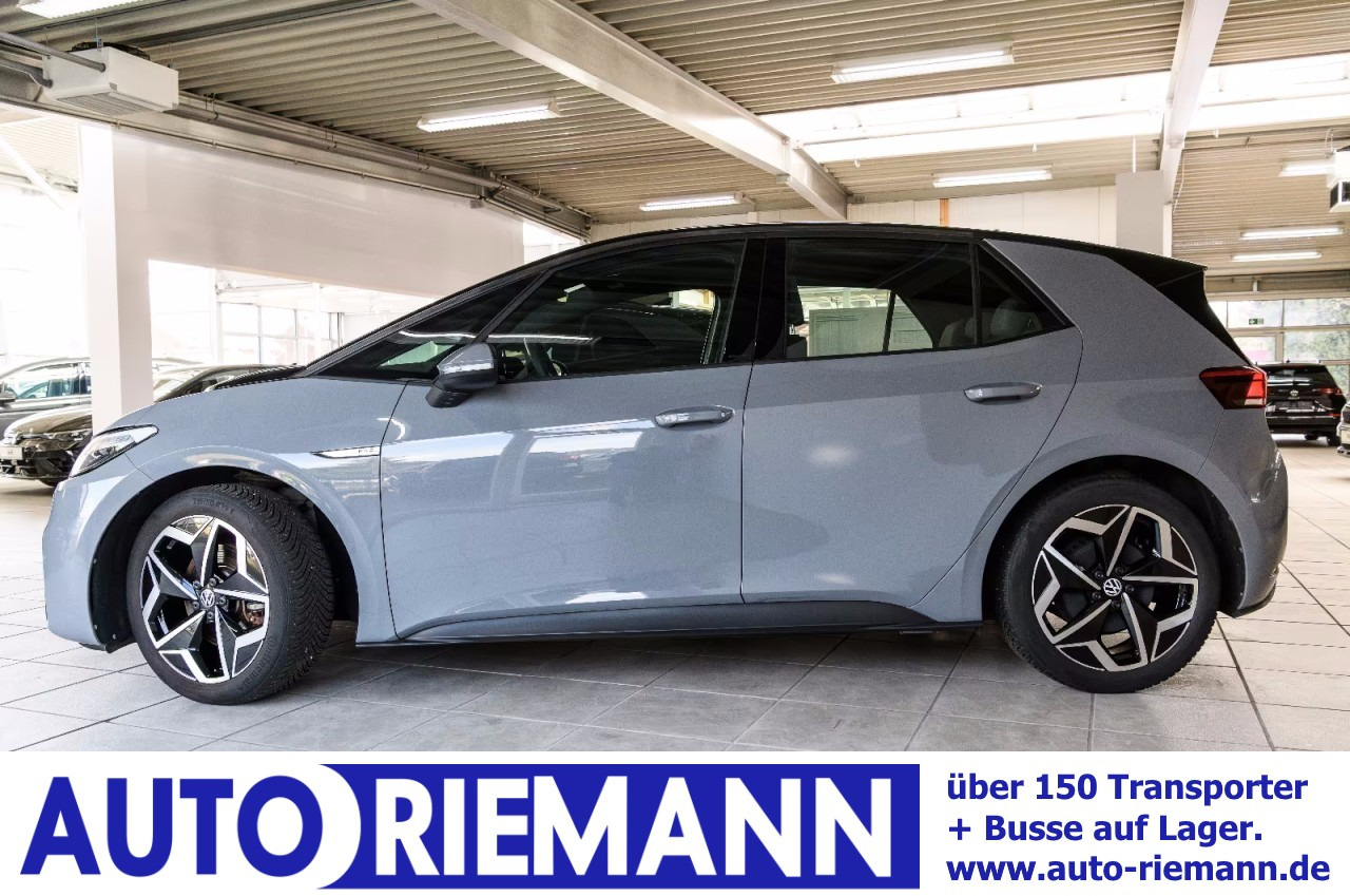 Volkswagen ID.3 Pro - Лек автомобил: снимка 1 Volkswagen ID.3 Pro - Лек автомобил: снимка 1