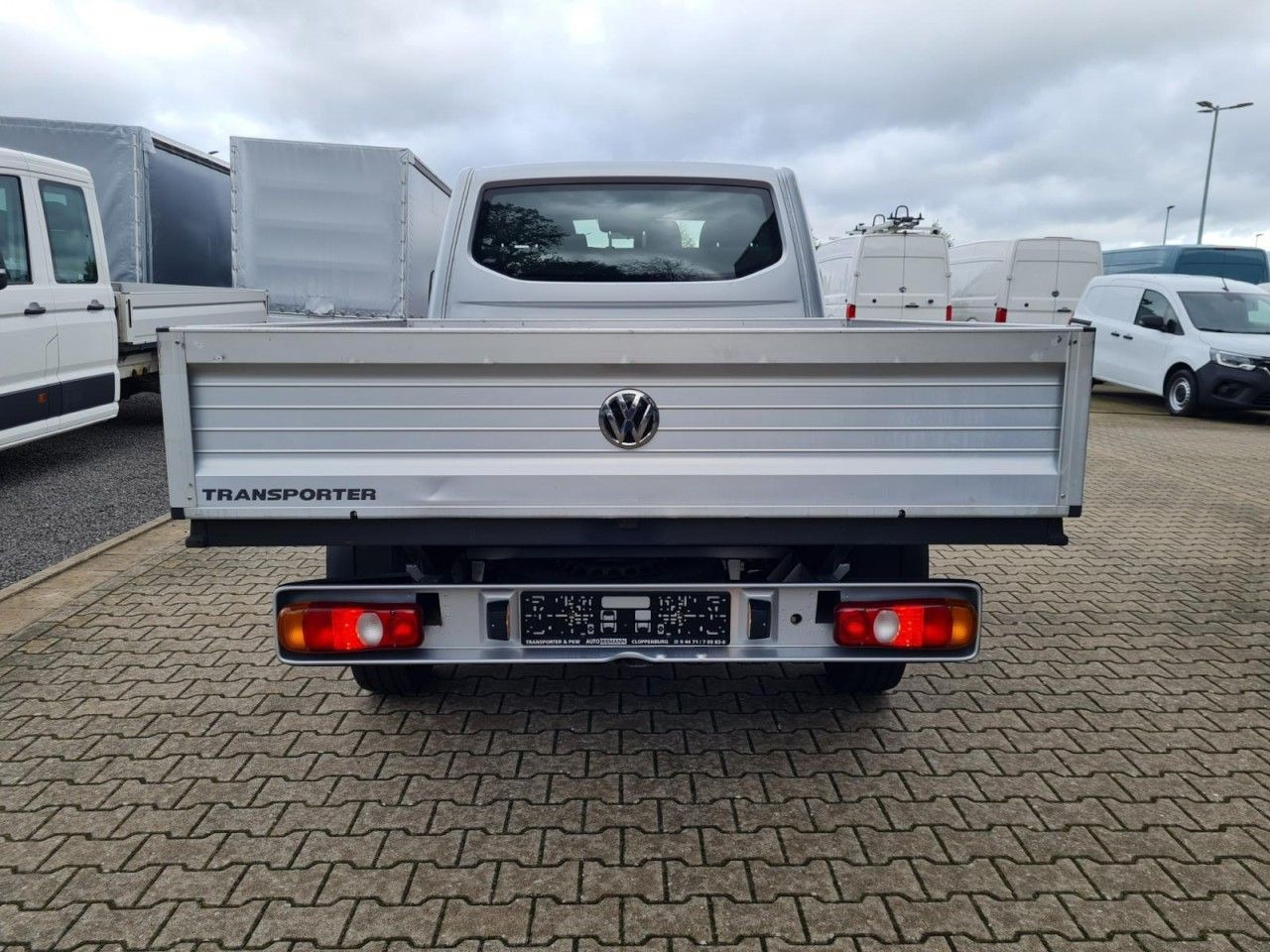 Volkswagen T6.1 Doka Pritsche Plane 6-Sitze Klima Komfort - Брезентов бус, Бус с двойна кабина: снимка 5 Volkswagen T6.1 Doka Pritsche Plane 6-Sitze Klima Komfort - Брезентов бус, Бус с двойна кабина: снимка 5