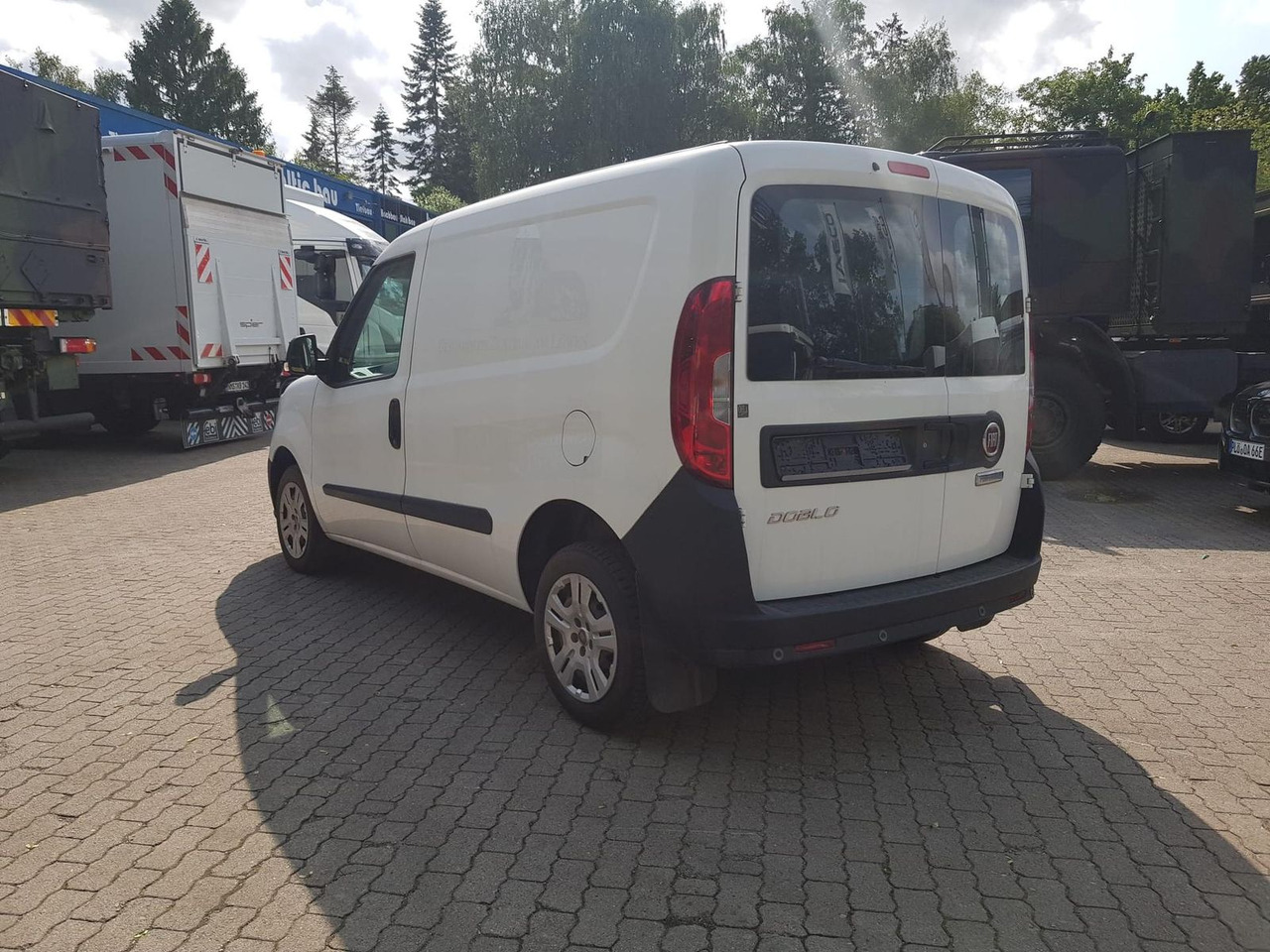 Fiat Doblo Kastenwagen SX 1.3 Klima, Radio mit Nav... - Пътнически бус: снимка 3 Fiat Doblo Kastenwagen SX 1.3 Klima, Radio mit Nav... - Пътнически бус: снимка 3