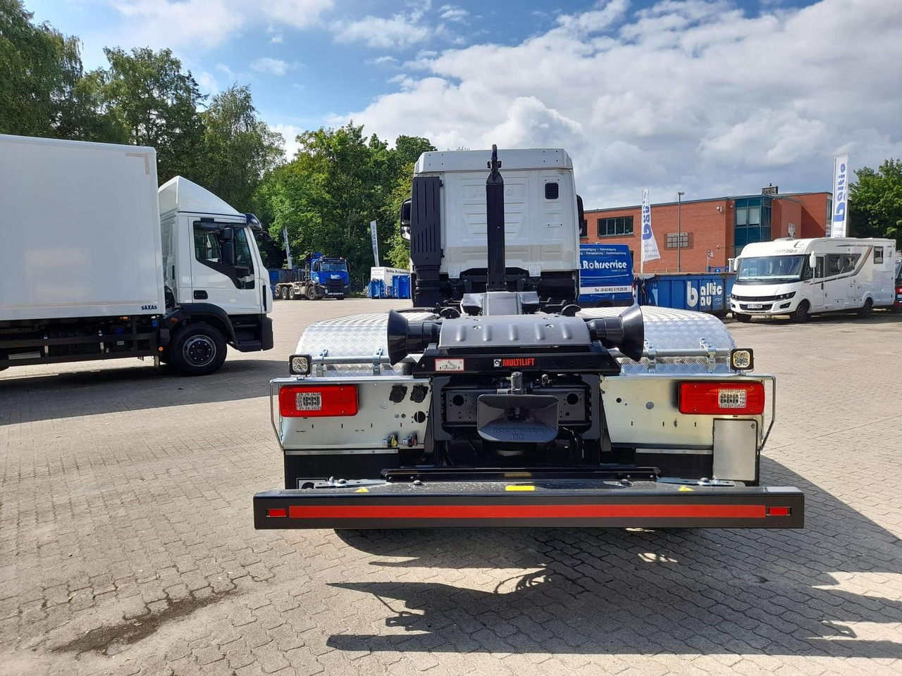 Iveco AD280X46Y/PS ON HIAB 490PS Lenk-Lift - Самосвал камион: снимка 5 Iveco AD280X46Y/PS ON HIAB 490PS Lenk-Lift - Самосвал камион: снимка 5